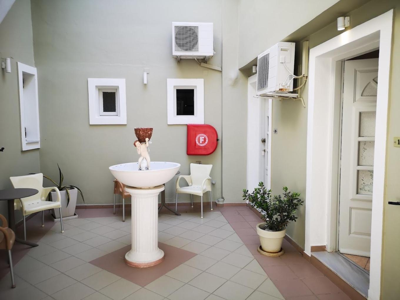B Suites Fira  Room photo